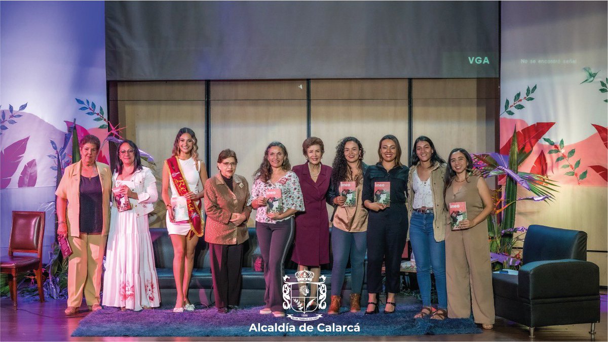 #Cultura 💜 | Compartimos los mejores momentos del lanzamiento de la revista LA LÍNEA, un espacio editorial que en su primera edición resalta a las mujeres calarqueñas. 

instagram.com/share/BAKZ4AKx…