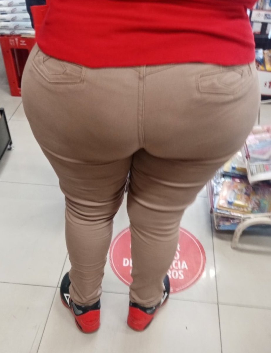 lorenayluispar's tweet photo. Buscamos chica unicornio para este jueves.... Quién disponible???  O parejita pars ínter!!!  Manden md.... Singles noooo.... Porque no quieren ni pagar el hotel!!!!! https://t.co/7hKIFU7FUW