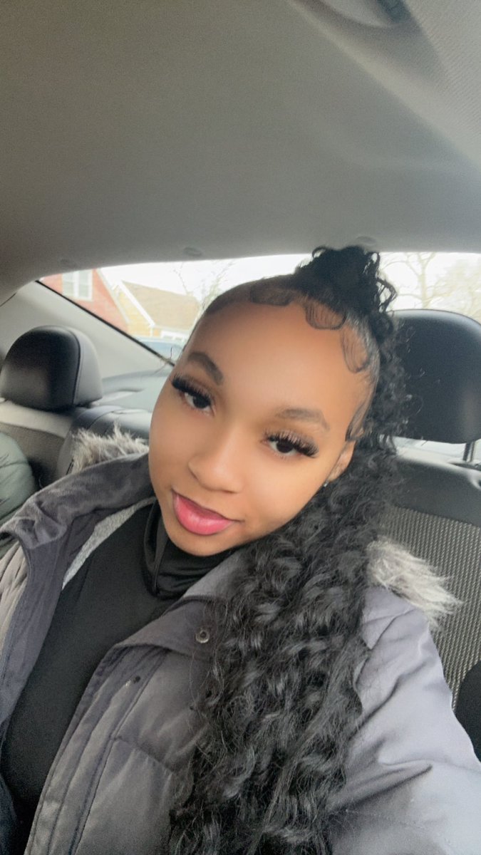 Biglaylay___'s tweet photo. In the Windy City 💨❤️ https://t.co/a1w9dCNCT6
