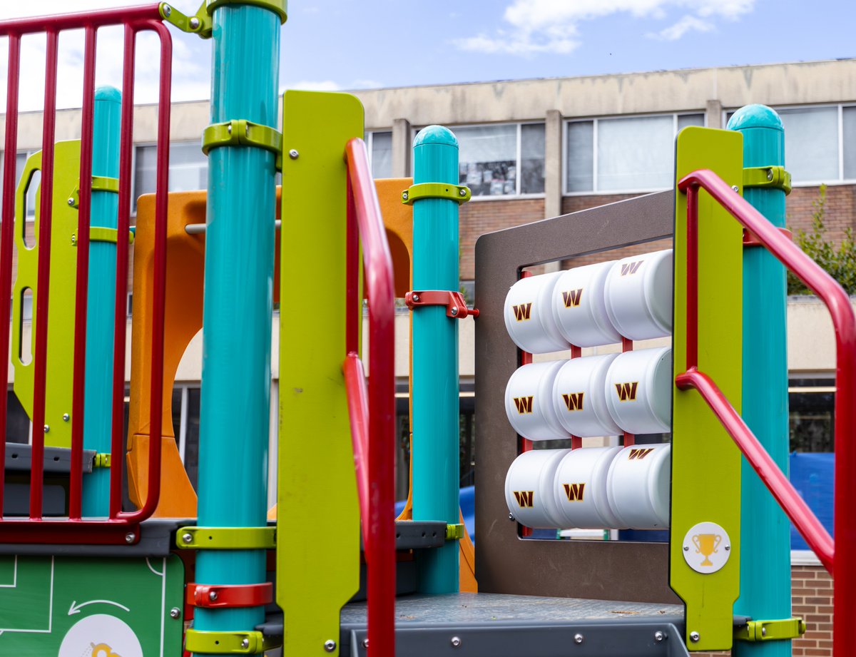 Had a fantastic day building a playground at Shining Stars Montessori Academy with <a href="/BankofAmerica/">Bank of America</a> and <a href="/kaboom/">KABOOM!</a>! 🛝