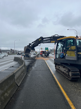 I-5のレーンは、以前の衝突からタコマのS 48th