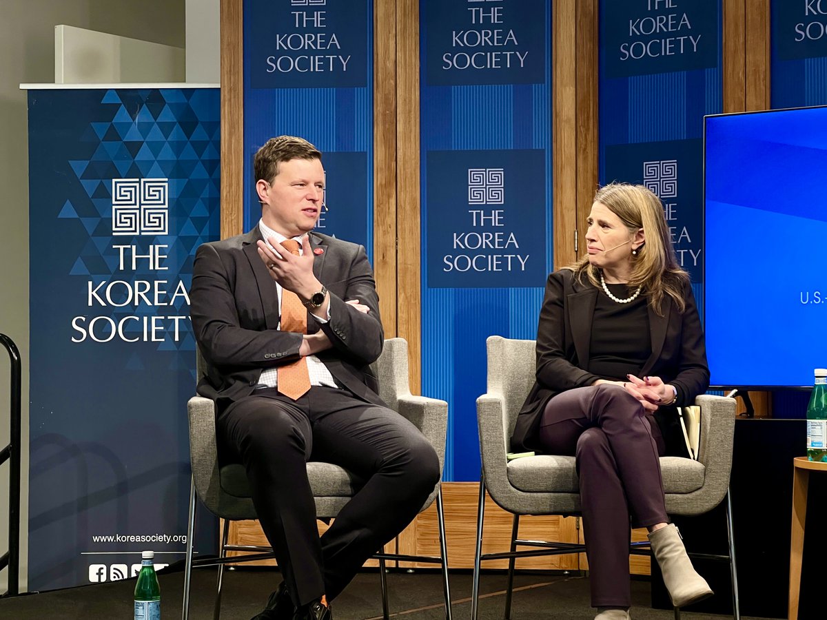 Thank you for joining us for the first session of the Spring 2025 Kim Koo Professional Series!

Special shoutout to our speakers @emmachanlettave and <a href="/drjwalk/">Joshua W. Walker</a> for providing expert insight on U.S.-Korea-Japan trilateral relations.

↪️ Missed it? Watch here: youtube.com/live/ByeWItul9…