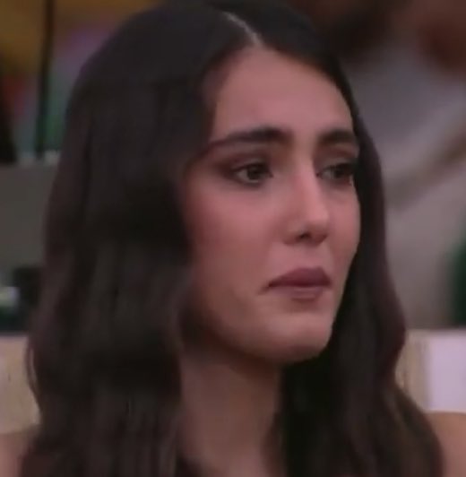 “ma come conosci il
grande fratello a memoria e non conosci la chimica artistica”

HAHAHAHAHAHAHAHHA PELATO MI MANCHERAI 

#grandefratello #tommavi #helevier