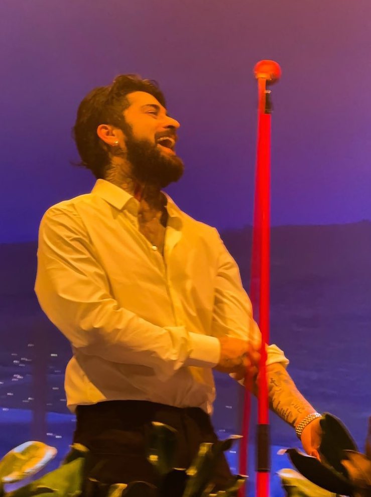 divinezarry's tweet image. 🥹🥹🥹