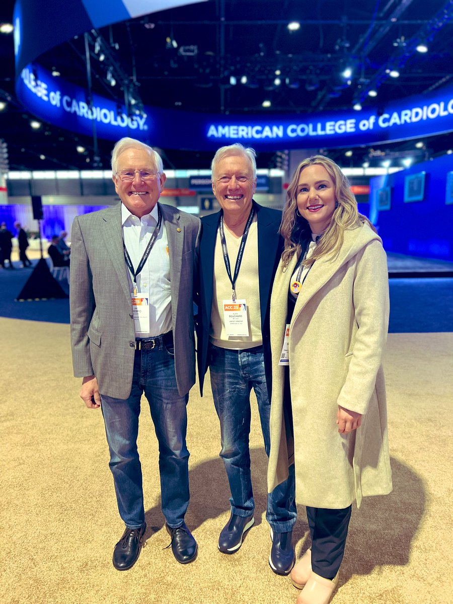 #ACC25
The expo is always a great place to reconnect with our friends: I had not seen Dr James Srebro since we trained together at UCSF 84-86. 
We celebrated this reunion with my daughter, a nurse practitioner in Cardiology in Palm Desert California😎