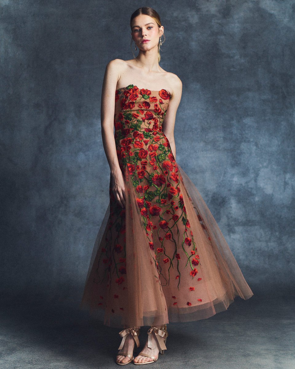 April 3 to 5 at Holt Renfrew Bloor Street & April 10 to 12 at Holt Renfrew  Vancouver! Discover the Marchesa Notte Pre-Fall 2025 collection. Click to  learn more! >https://t.co/C2nggqC3uM