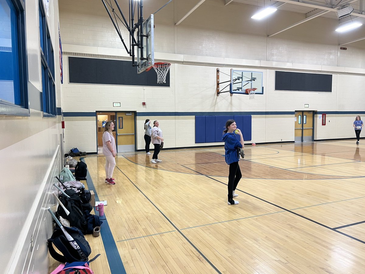 Valley Middle School tweet media