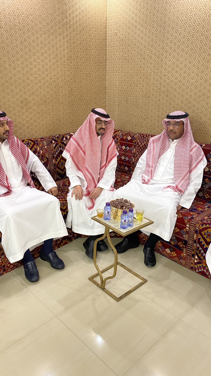 عائلة ال عبيّد (الأحمر-الأفلاج-الرياض) tweet media