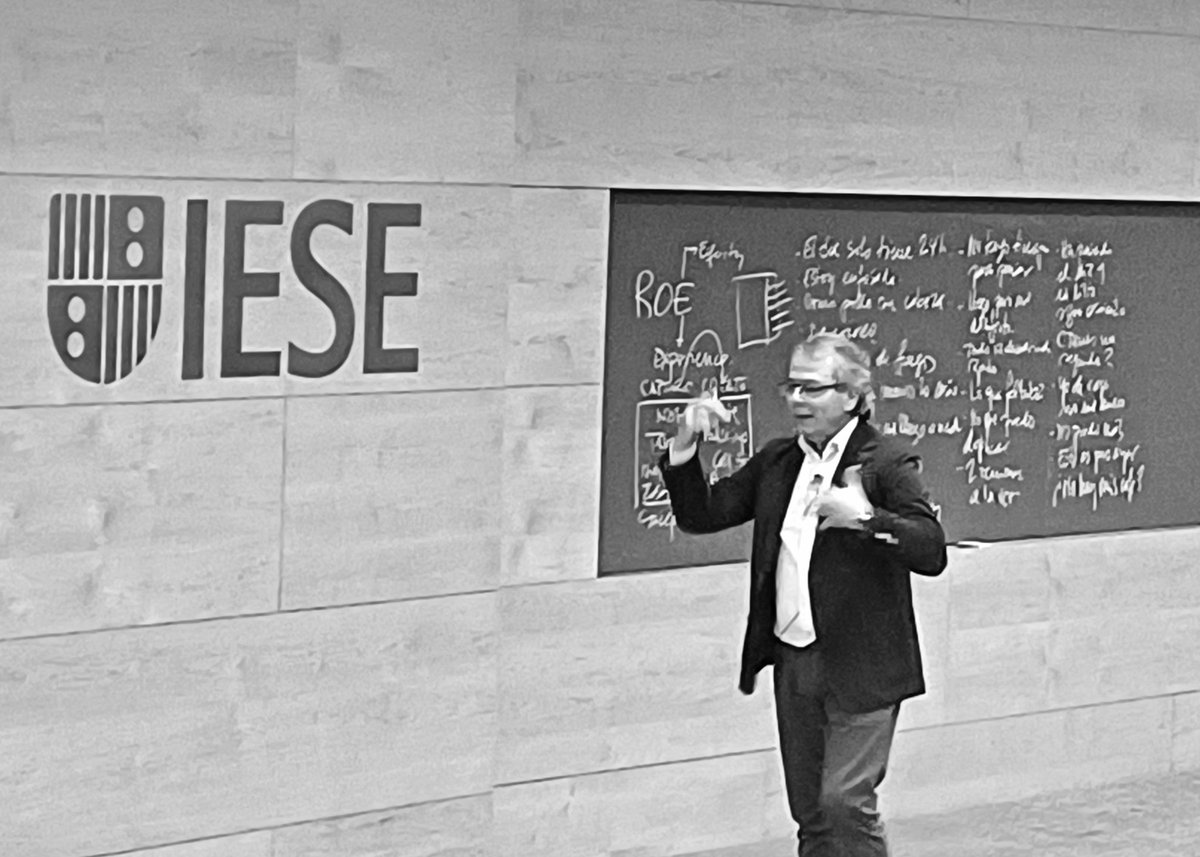 Dos dones: mente y tiempo
Un tesoro
Cuestión de decisión
Encontrar responsablemente el equilibrio entre habilidades que tienes y retos que te pones
Las soluciones vienen de dentro
Autoliderazgo para ser mejor en el futuro
Agenda estratégica
#Sustainability #Education #Culture