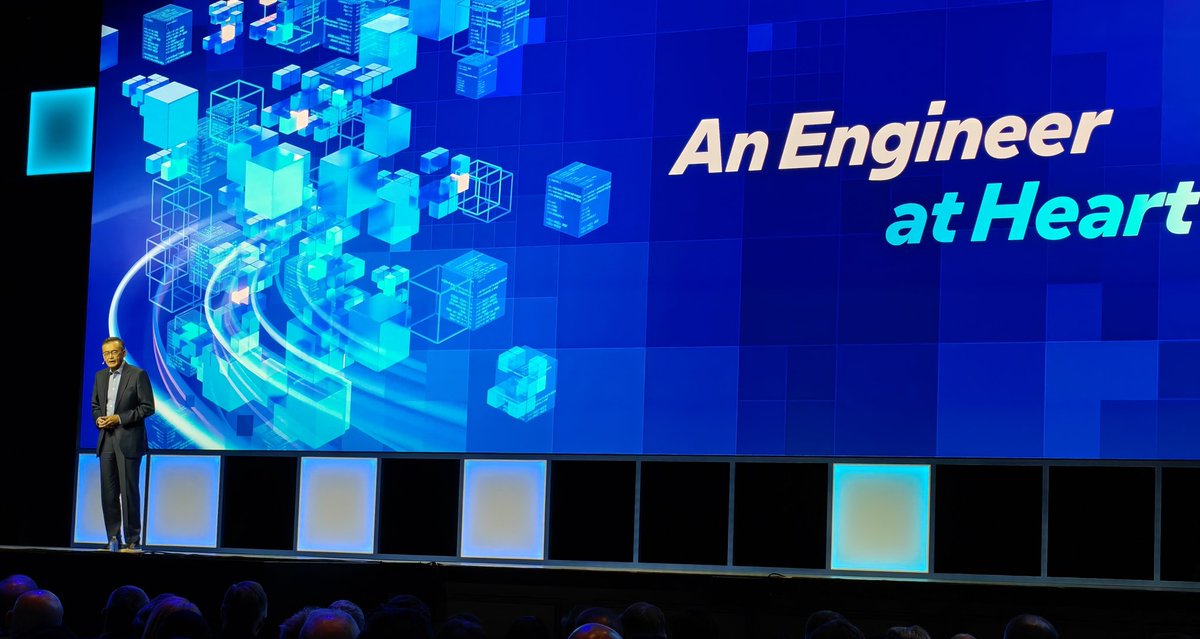 DaveAltavilla's tweet image. New @Intel CEO Lip-Bu Tan takes the stage at #IntelVision 2025, with a humble approach on how to lead the company moving forward. $INTC