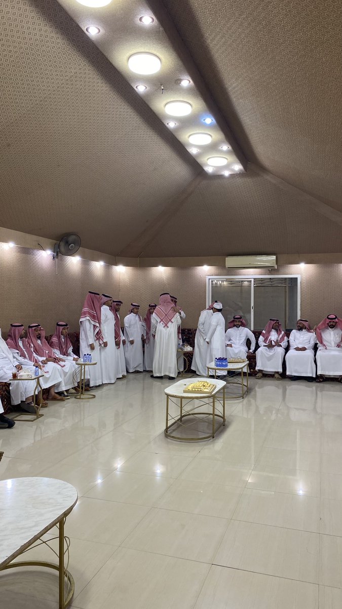 عائلة ال عبيّد (الأحمر-الأفلاج-الرياض) tweet media