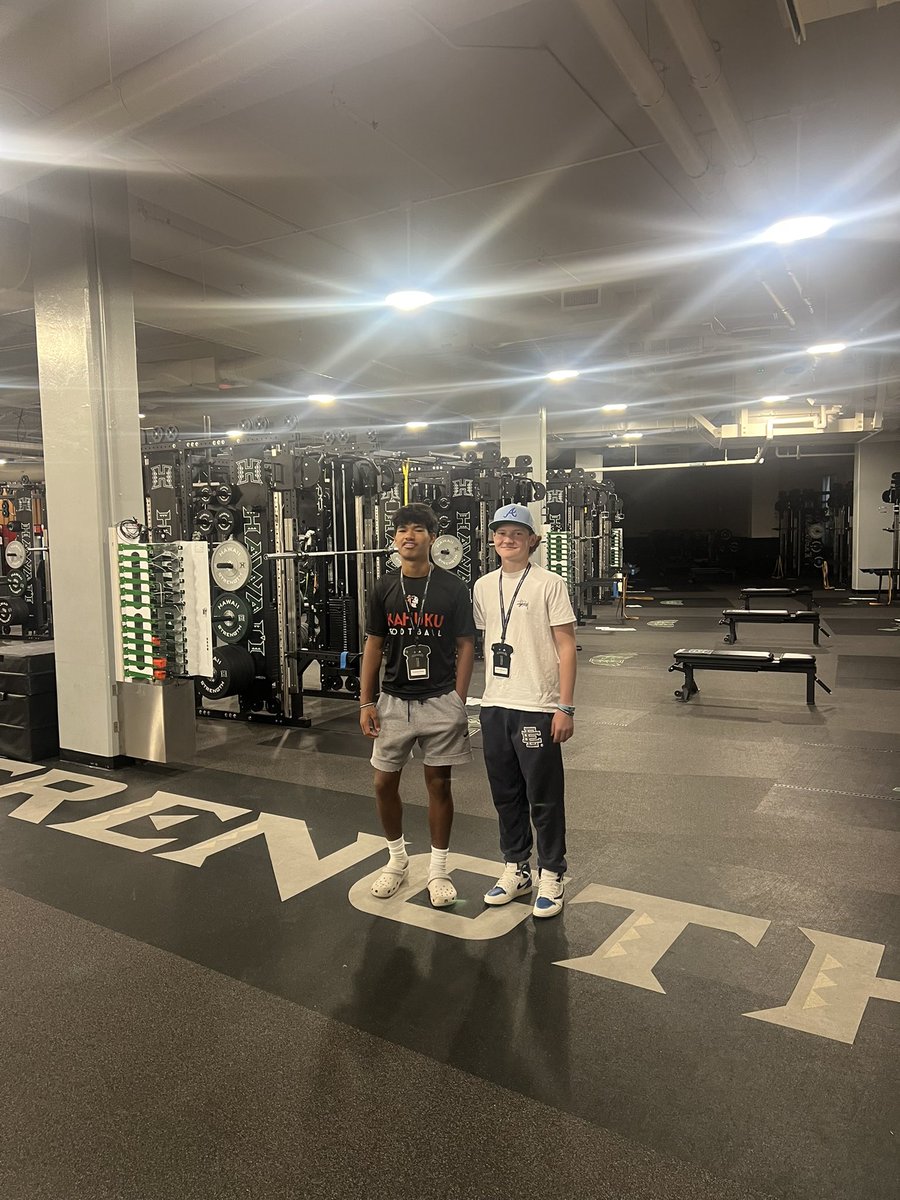 Excited to have spent time today w/ <a href="/HawaiiFootball/">Hawaii Football</a> coaches &amp; team. Very impressed &amp; grateful for their time. <a href="/CoachTimmyChang/">Timmy Chang</a> <a href="/CoachAArceneaux/">Anthony Arceneaux</a> <a href="/ursua05/">Jared Ursua</a> <a href="/mikeympo2/">Mikey O’Connor II</a> <a href="/matt_chon/">Matt Chon</a> <a href="/UH_FBRecruits/">Hawaii Football Recruiting</a> <a href="/LegendToilolo/">Legend Toilolo</a>  #braddahhood
