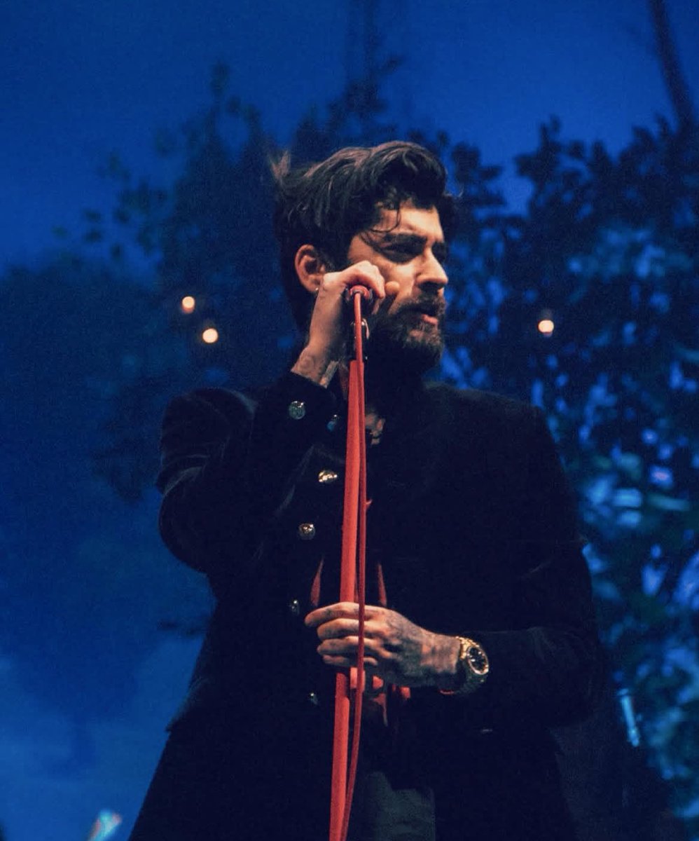 zjmposts's tweet image. ZAYN
