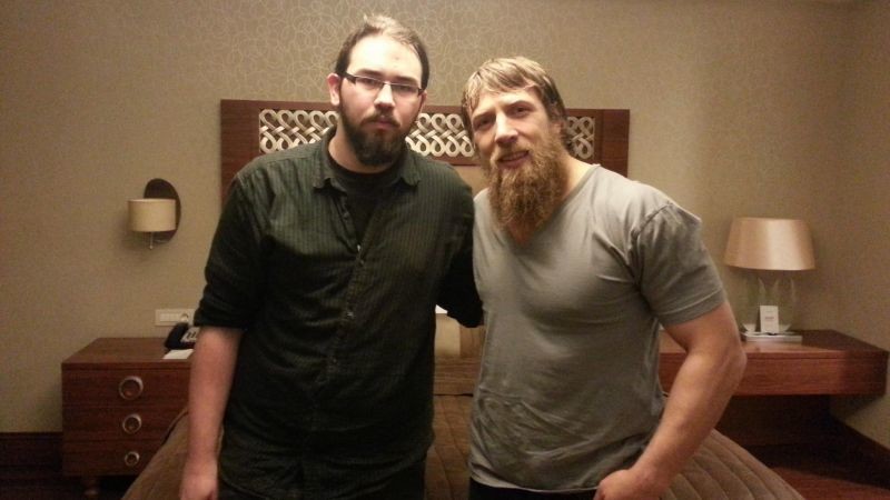 Daniel Bryan ile otel odasında neden fotoğrafın var 
Açıklamak ister misin 😁😁
<a href="/izgecangunal/">İzge Can Günal</a>