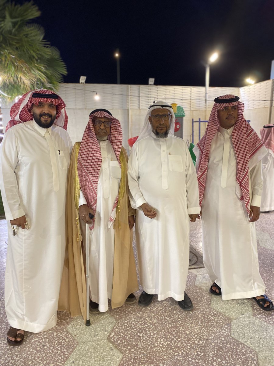 عائلة ال عبيّد (الأحمر-الأفلاج-الرياض) tweet media