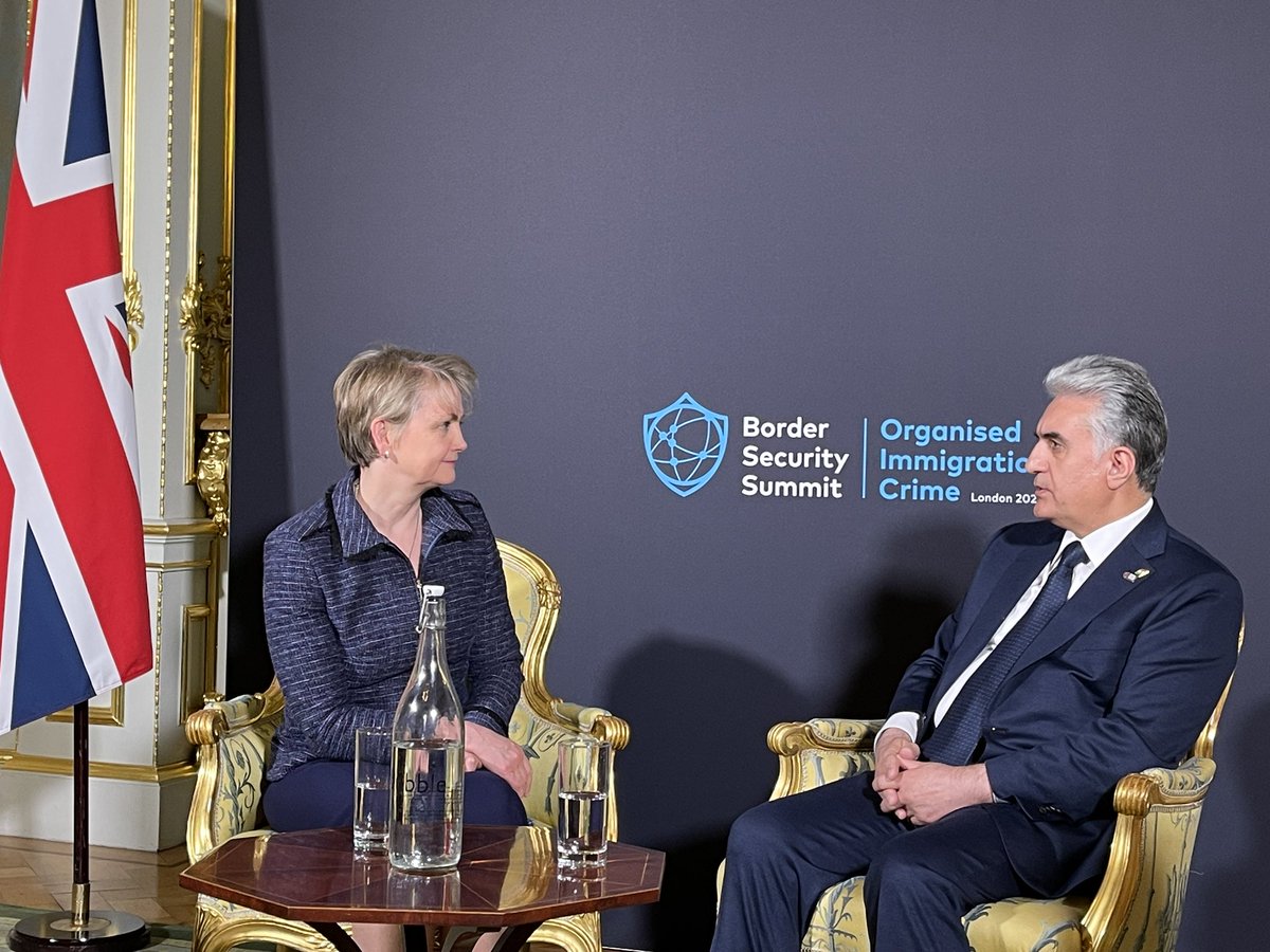 RĂŞber Ahmed (@rayberahmed) on Twitter photo Productive meeting with #UK Home Secretary <a href="/YvetteCooperMP/">Yvette Cooper</a> at the Border Security Summit in #London. We emphasized the need to strengthen border security and enhance global collaboration to dismantle transnational crime networks. Committed to working together to keep our Productive meeting with #UK Home Secretary <a href="/YvetteCooperMP/">Yvette Cooper</a> at the Border Security Summit in #London. We emphasized the need to strengthen border security and enhance global collaboration to dismantle transnational crime networks. Committed to working together to keep our