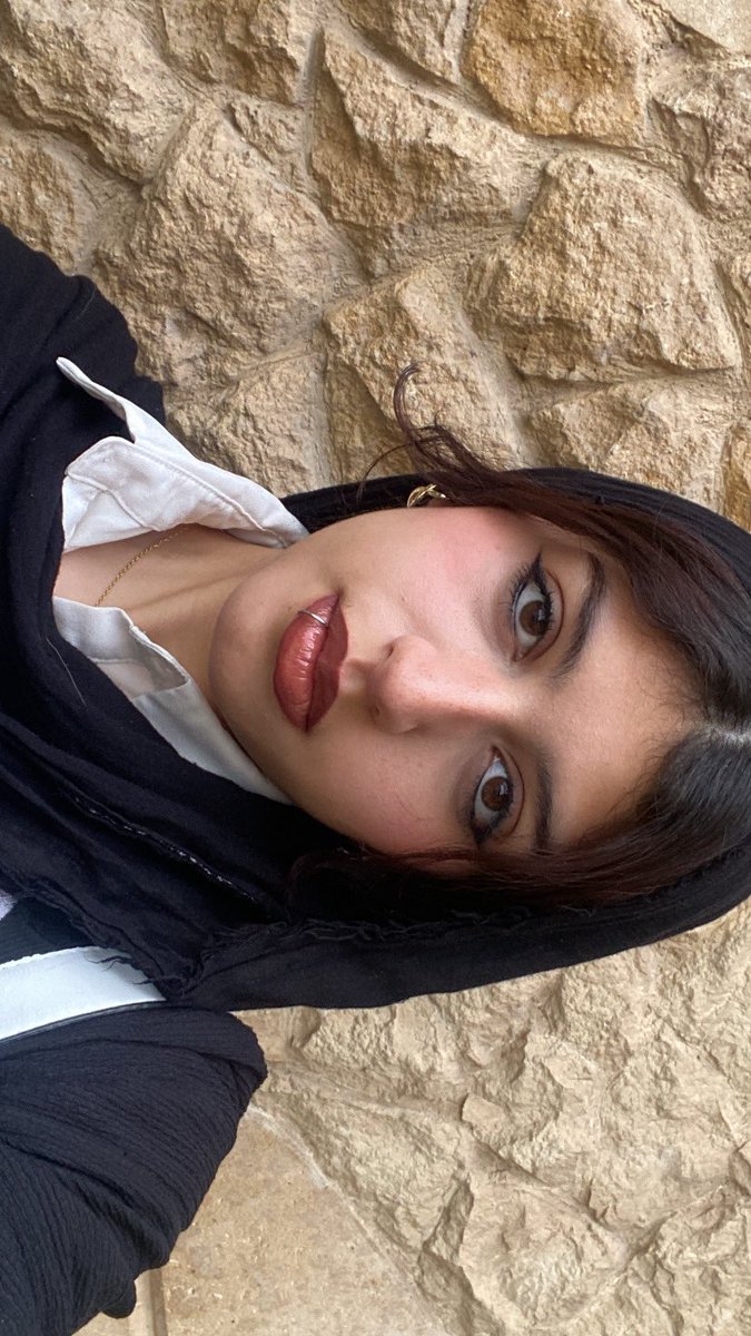 rararahmh's tweet photo. Happy eid happy me https://t.co/wpnqauRfFR