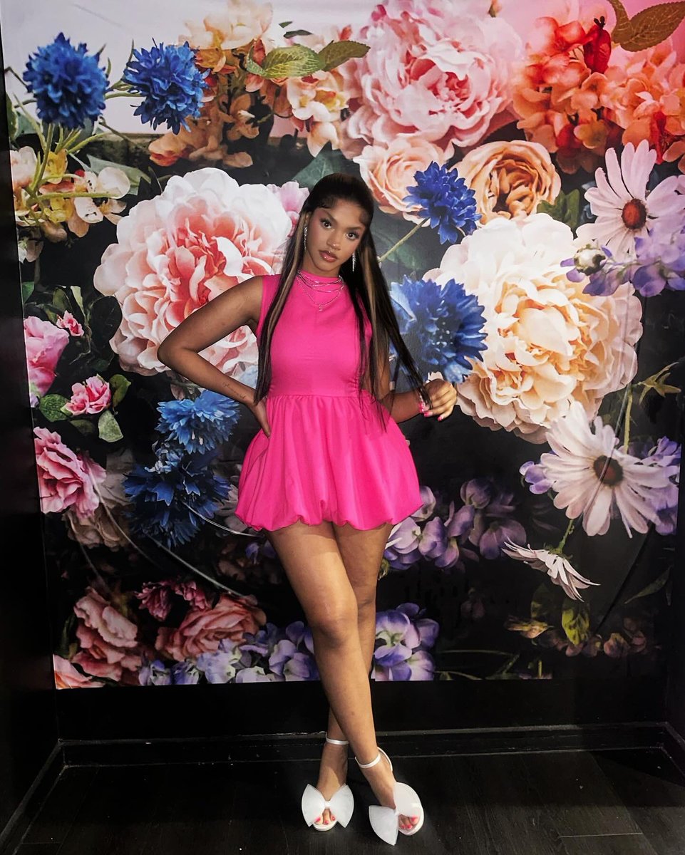 NiyahSowell's tweet photo. Having it my way 🙂‍↔️🩷 https://t.co/wwgvb0YwEK