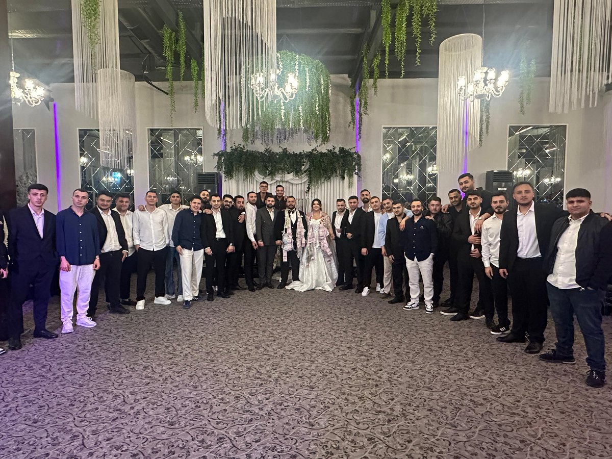 Grubumuzun önde gelen isimlerinden Yiğit Türkcan Demirbozan, Ayça Hanımefendi ile dünyaevine girdi.

Yiğit&amp;Ayça çiftine bir ömür boyu mutluluklar dileriz...