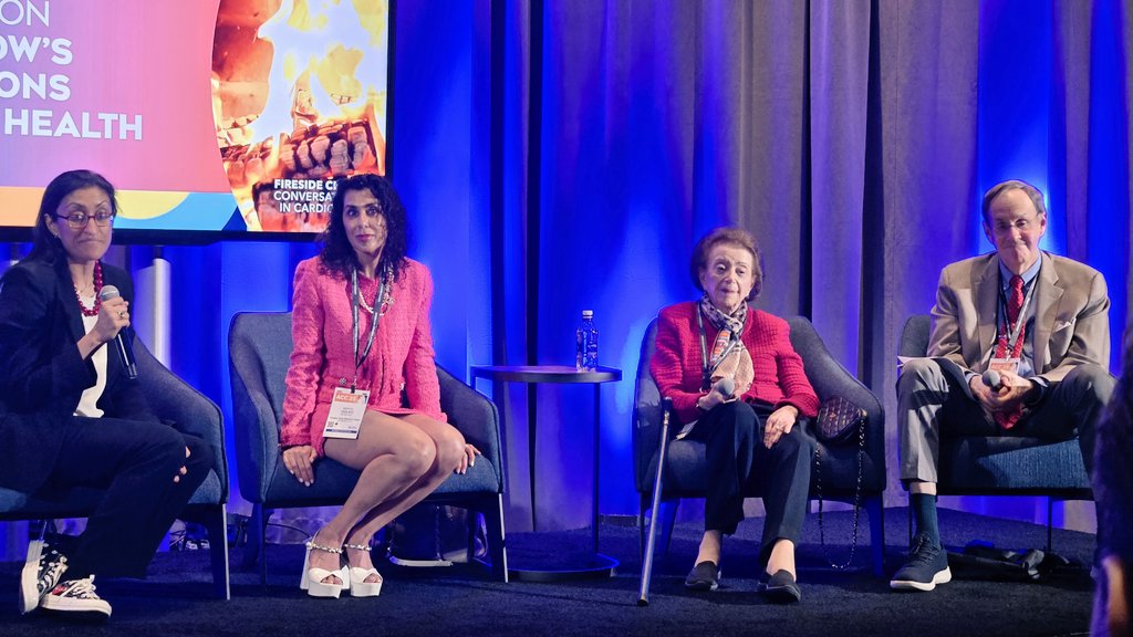 Pranav Mellacheruvu, MD (@pranavm9) on Twitter photo #ACC25 highlights!
- 3 projects with ⭐️ MS2 <a href="/rishitha_p/">Rishitha Penmetsa</a>
- inspired by prev legends <a href="/rblument1/">Roger Blumenthal</a> 🏏 <a href="/DrMarthaGulati/">Dr. Martha Gulati ♥️🫀❤️🩹🇨🇦</a> 🇨🇦
- learned about new sports guidelines <a href="/jonathankimmd/">Jonathan Kim, MD, MSc, FACC, FAHA</a> <a href="/JSawallaGusehMD/">J. Sawalla Guseh, M.D.</a>
- continuing South Asian cardiometabolic efforts w <a href="/DLBHATTMD/">Dr. Deepak L. Bhatt</a>
- cheered on co-residents! #ACC25 highlights!
- 3 projects with ⭐️ MS2 <a href="/rishitha_p/">Rishitha Penmetsa</a>
- inspired by prev legends <a href="/rblument1/">Roger Blumenthal</a> 🏏 <a href="/DrMarthaGulati/">Dr. Martha Gulati ♥️🫀❤️🩹🇨🇦</a> 🇨🇦
- learned about new sports guidelines <a href="/jonathankimmd/">Jonathan Kim, MD, MSc, FACC, FAHA</a> <a href="/JSawallaGusehMD/">J. Sawalla Guseh, M.D.</a>
- continuing South Asian cardiometabolic efforts w <a href="/DLBHATTMD/">Dr. Deepak L. Bhatt</a>
- cheered on co-residents!