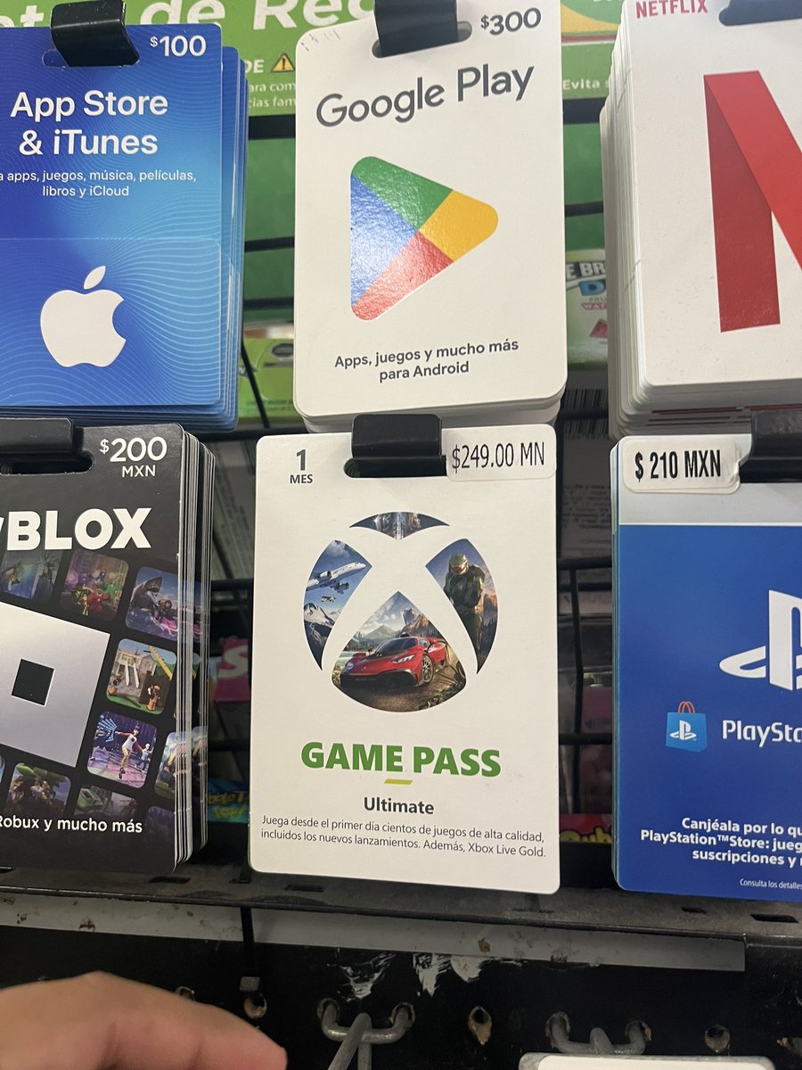 Daniel_Gglz's tweet photo. @Profeco Bogeda Aurrerá exhibe un precio por una gift card de Xbox game pass con precio de $249.00 pesos mexicanos y en caja no respetan el precio y cobran $299 https://t.co/v8bG2Bwq1E