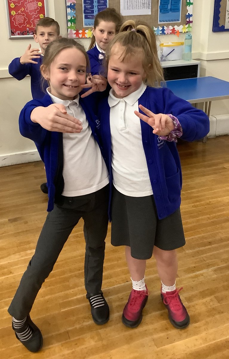 Maple Class (@mapledallamcps) on Twitter photo Thanks to John from <a href="/OneDayCreative/">One Day Creative</a> for a really engaging workshop with lots of freeze frame drama activities that helped us to think about how we can use technology safely and thoughtfully. Great way to start stay safe week. #dallamcomputing #dallampshe Thanks to John from <a href="/OneDayCreative/">One Day Creative</a> for a really engaging workshop with lots of freeze frame drama activities that helped us to think about how we can use technology safely and thoughtfully. Great way to start stay safe week. #dallamcomputing #dallampshe