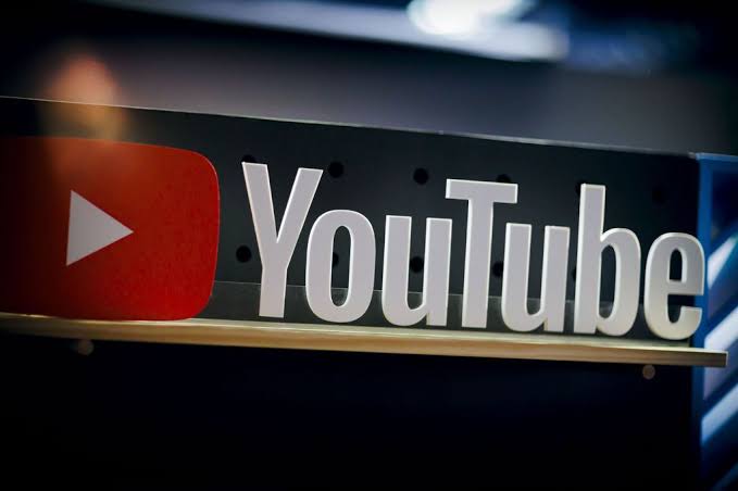 vinicios_betiol's tweet image. COMUNICADO: a todos que me seguem aqui e desejam que o Bolsonaro ou seus aliados não voltem em 2026, ESTAREI TAMBÉM NO YOUTUBE. Não podemos depender só do X, sob o comando do Elon Musk. Na semana passada um funcionário dele tentou derrubar a minha conta, mas não conseguiu. Isso…