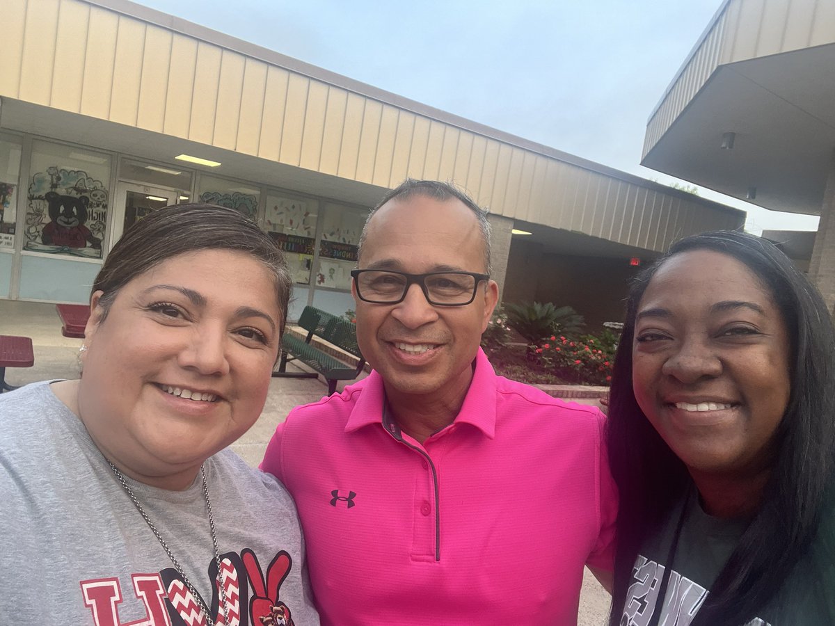 What a small world! <a href="/mrskegler/">Tangela Kegler M.Ed.</a>  #workandfamily