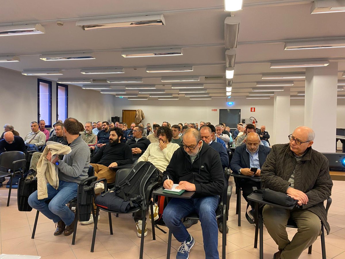 I Consigli Generali dei 4 territori delle Filca L.ovest si riuniscono oggi a Seveso (MB) <a href="/LeccoMonza/">Cisl Monza Lecco</a> per approvare il bilancio. Crediamo che  #trasparenza e #partecipazione siano la base di un sindacato libero. Presenti <a href="/AngeloRibelli/">Ribelli Angelo</a> <a href="/alemaga/">Alem Gracic</a> #ilcoraggiodellapartecipazione