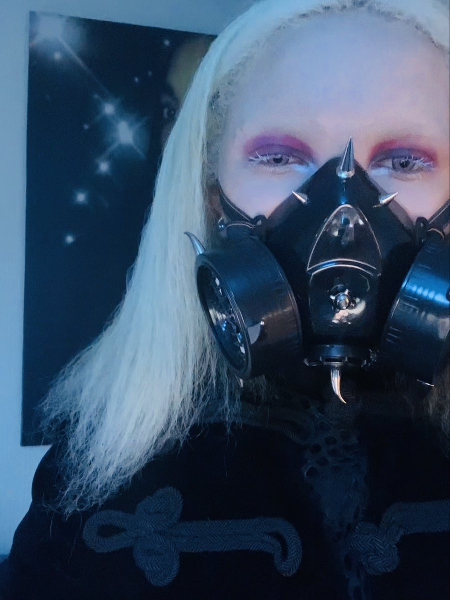 CyberXyrox's tweet image. The #CyberXyrox in person. Get ready for the future of wrestling. #WWE #PlanetXyrox #2K25 #CyberGoth #Futuristic #CorpusDelicti