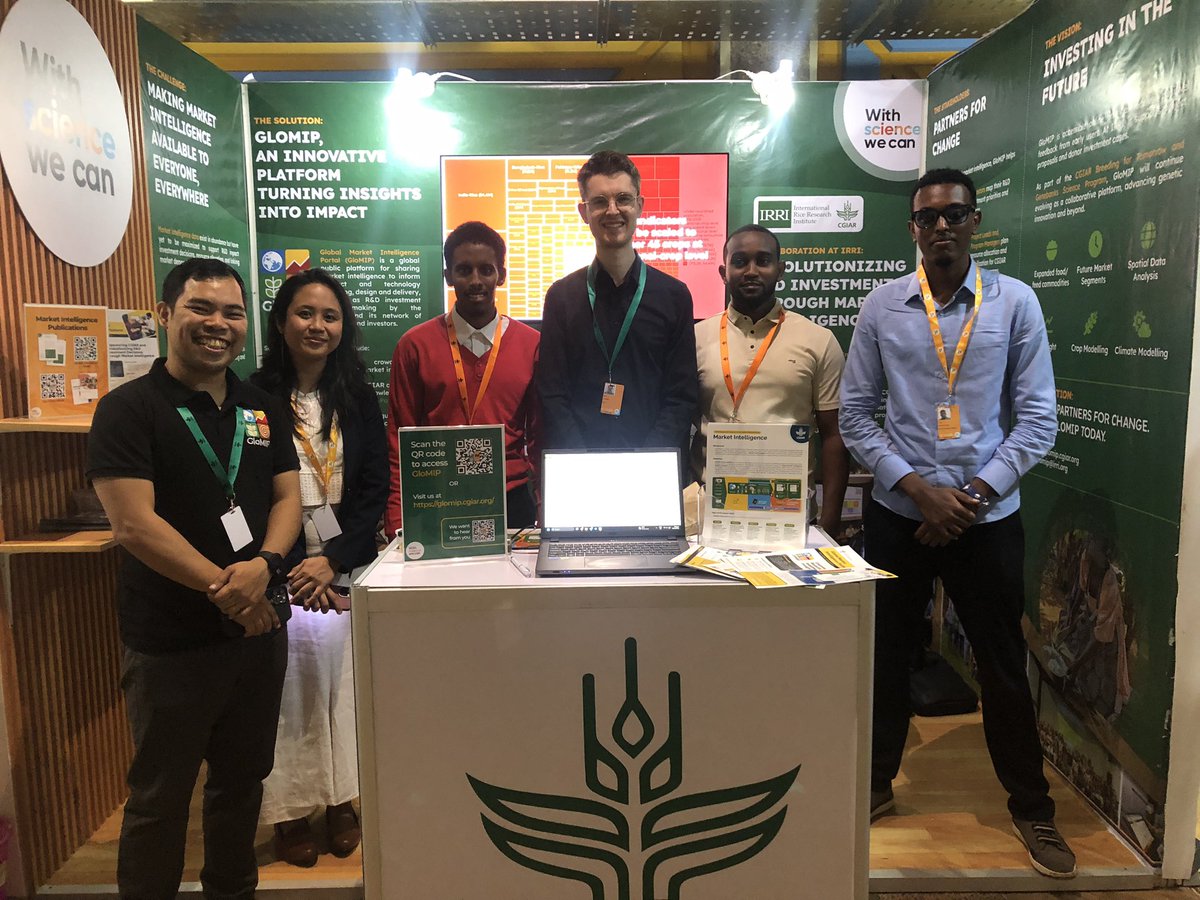 JFHcbo's tweet image. Attended the inspiring opening ceremony of #ScienceWeek2025. It was an honour to engage in thought-provoking conversations on science, innovation, and transformative partnerships with @CGIAR, @KALROKenya, and @ILRI . The future of agri-food systems is promising. #ScienceForImpact