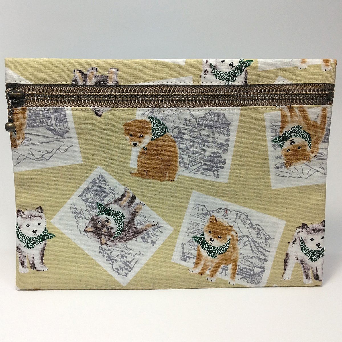 ❁ハンドメイド❁
アップリケ\"Forest Animals\"キルト ミャクミャク できます！