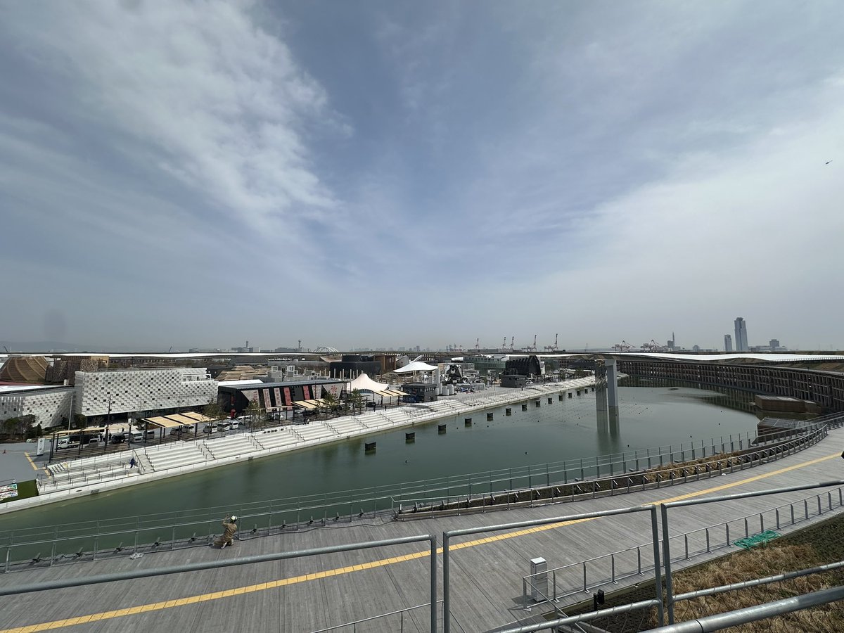 そろそろ開幕なのにあまり建築の案内が出てないようなので個人的に見た中でオススメ建築を勝手にアップしますね(他のパビリオンはアップしない原則はテストランで解けたと判断)

以下スレッド