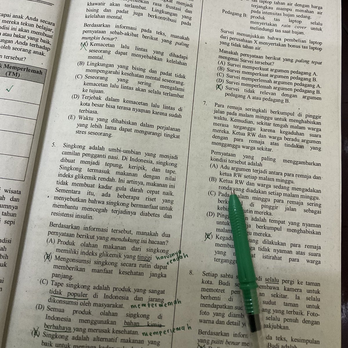 dfnie_'s tweet photo. sosok anomali pmbenci pkpm😡 tapi pecinta pu🤤 https://t.co/GA9zds8xFU