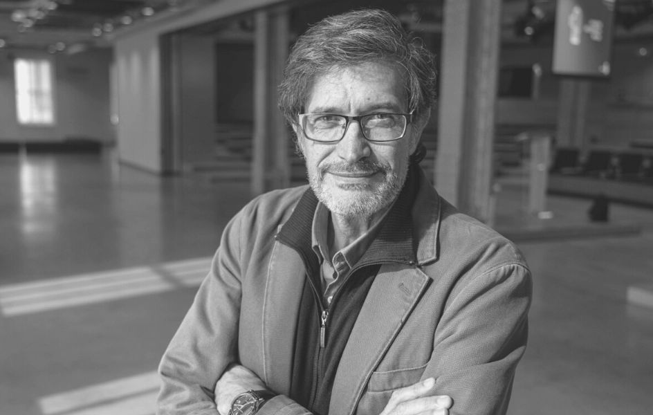 Cristóbal Fernández Muñoz (@cristobalfdez) on Twitter photo A las 11:00 h Jornada Especial <a href="/AnunciosRevista/">Anuncios.com</a> en @ucmccinf <a href="/unicomplutense/">Complutense</a> con ponencia de nuestro egresado David Torrejón, seguramente el periodista que más sabe de Publicidad en España, que se jubila y vuelve al punto de partida 50 años después eventos.ucm.es/131672/detail.… A las 11:00 h Jornada Especial <a href="/AnunciosRevista/">Anuncios.com</a> en @ucmccinf <a href="/unicomplutense/">Complutense</a> con ponencia de nuestro egresado David Torrejón, seguramente el periodista que más sabe de Publicidad en España, que se jubila y vuelve al punto de partida 50 años después eventos.ucm.es/131672/detail.…