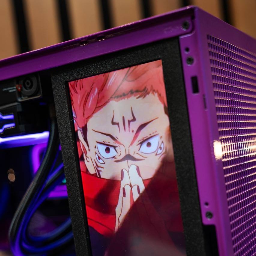 DeepCoolGermany's tweet photo. Sag Hallo zu diesem lilafarbenen Case💜🖤
Gehäuse: Deepcool CH160
AIO: Deepcool LS520
#DeepCool #CH160 #CustomPCBuild #tech #gaming #gamingsetup #pc #hardware #pcbuildsetup https://t.co/lT6iv2yo19