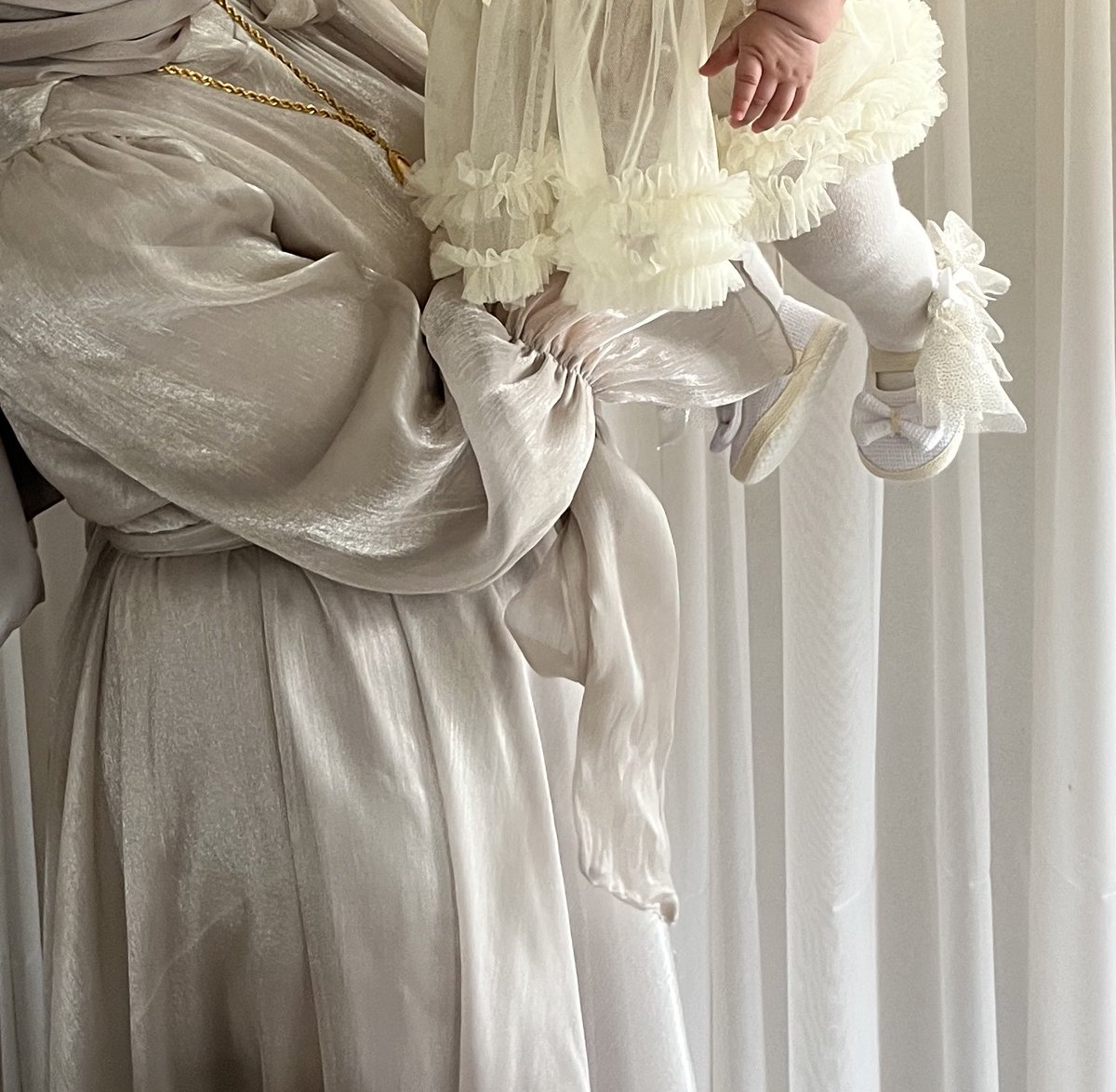 Sen ve sen olan her detaya sonsuz sevgi çokça aşk annem..🥹🤍🩰