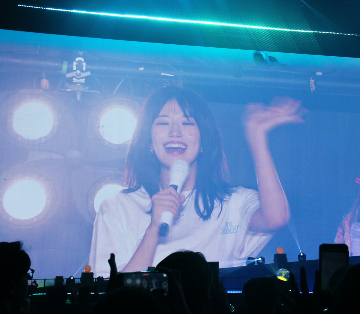 yj_ tweet media