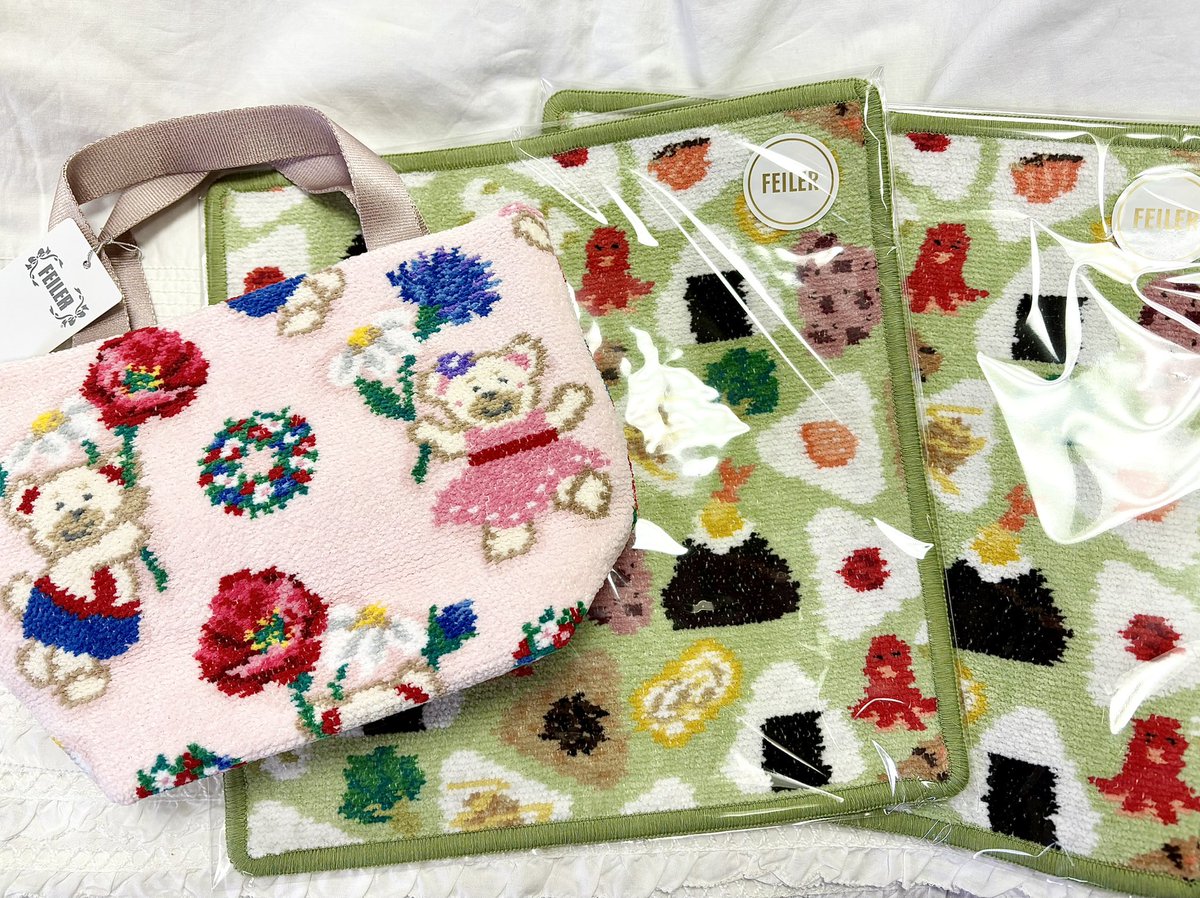 vanicocosu's tweet photo. かーわーいーいーっっっ😍‼️
オムスビコロリン再販買えた🍙💕
#feiler_jp
#フェイラー https://t.co/Z6ssBHfdNd