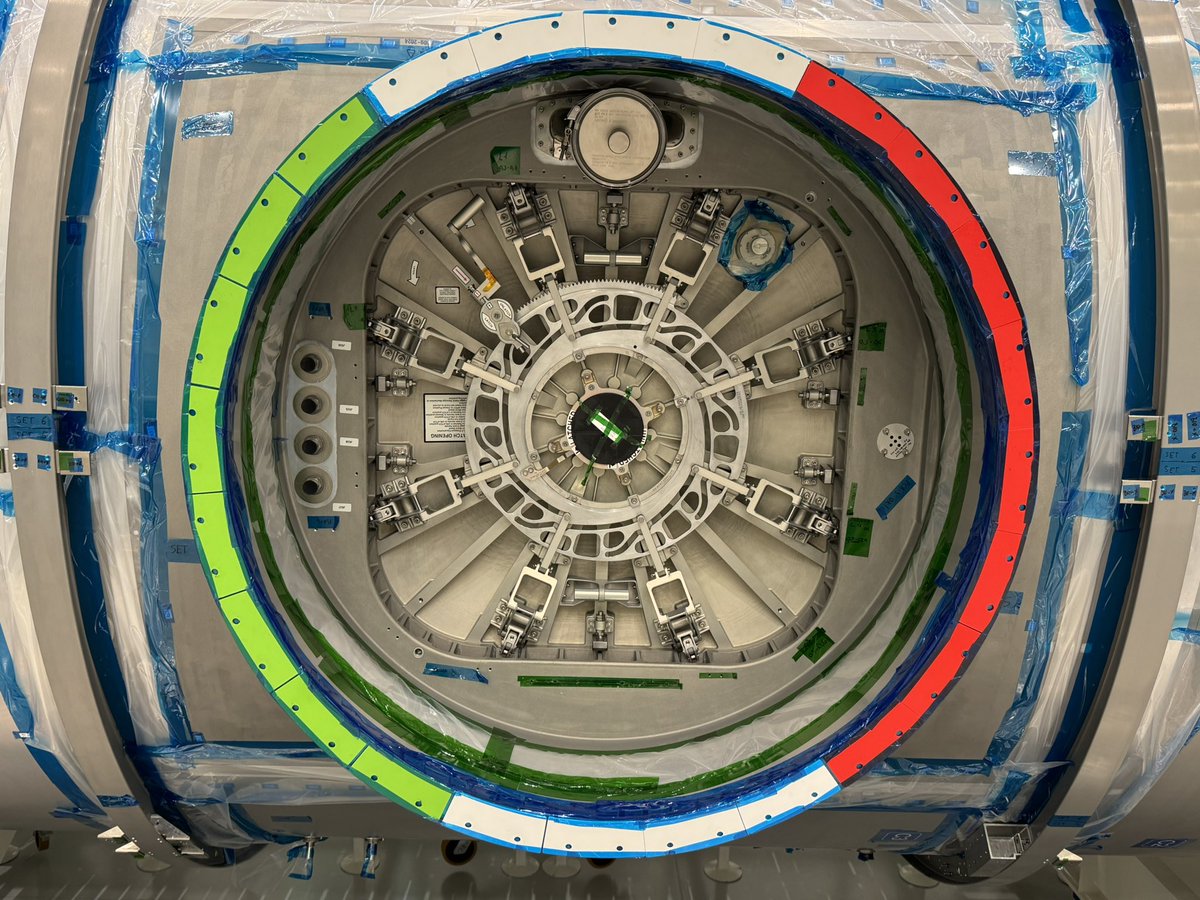 Spaceboffins's tweet image. A close up view of Gateway’s HALO module in Turin and interviews with @nasa @esa @northropgrumman @Thales_Alenia_S and astronaut @astro_matthias Plus improving space weather with @spacegovuk VIGIL mission @metoffice All on latest podcast. Link below 🚀