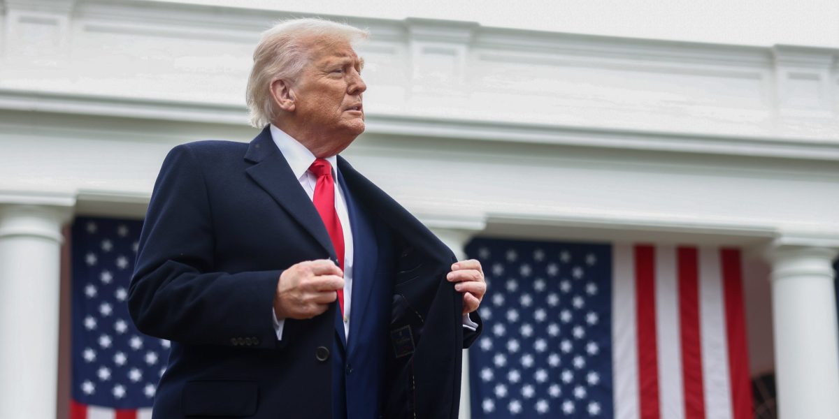 dot_coinn's tweet image. تواجه صناعة الذكاء الاصطناعي تحديات جديدة بسبب الرسوم الجمركية، مما قد يرفع تكاليف بناء مراكز البيانات. هل سيؤثر ذلك على مستقبل التكنولوجيا؟ شارك برأيك!

#TariffShock #AIDataCenters #TechEconomy #SemiconductorTariffs