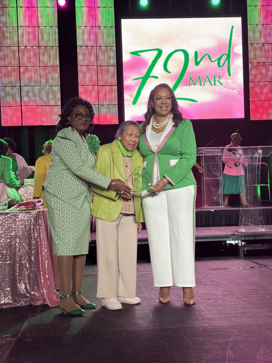 Dr. R. Sanderlin (@sand120513) on Twitter photo Alpha Kappa Alpha Sorority, Inc, Gamma Delta Omega received The International SOAR Award, Wasner-Webb Award, Pearl Award, Digital Scrapbook Award and 2nd place Gen Next Award. Recognized as the āBest of the Bestā for Membershipā and earned EAF Platinum Status! <a href="/GDOAKA/">Gamma Delta Omega</a> Alpha Kappa Alpha Sorority, Inc, Gamma Delta Omega received The International SOAR Award, Wasner-Webb Award, Pearl Award, Digital Scrapbook Award and 2nd place Gen Next Award. Recognized as the āBest of the Bestā for Membershipā and earned EAF Platinum Status! <a href="/GDOAKA/">Gamma Delta Omega</a>