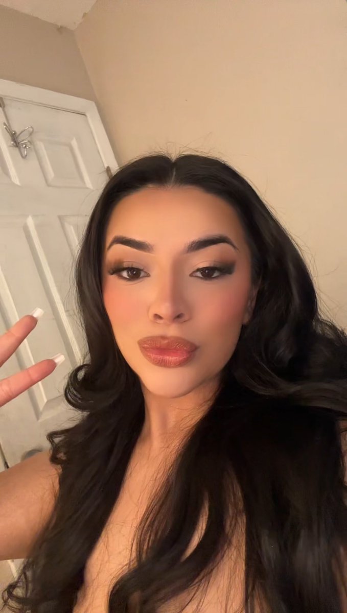 abbie tweet media