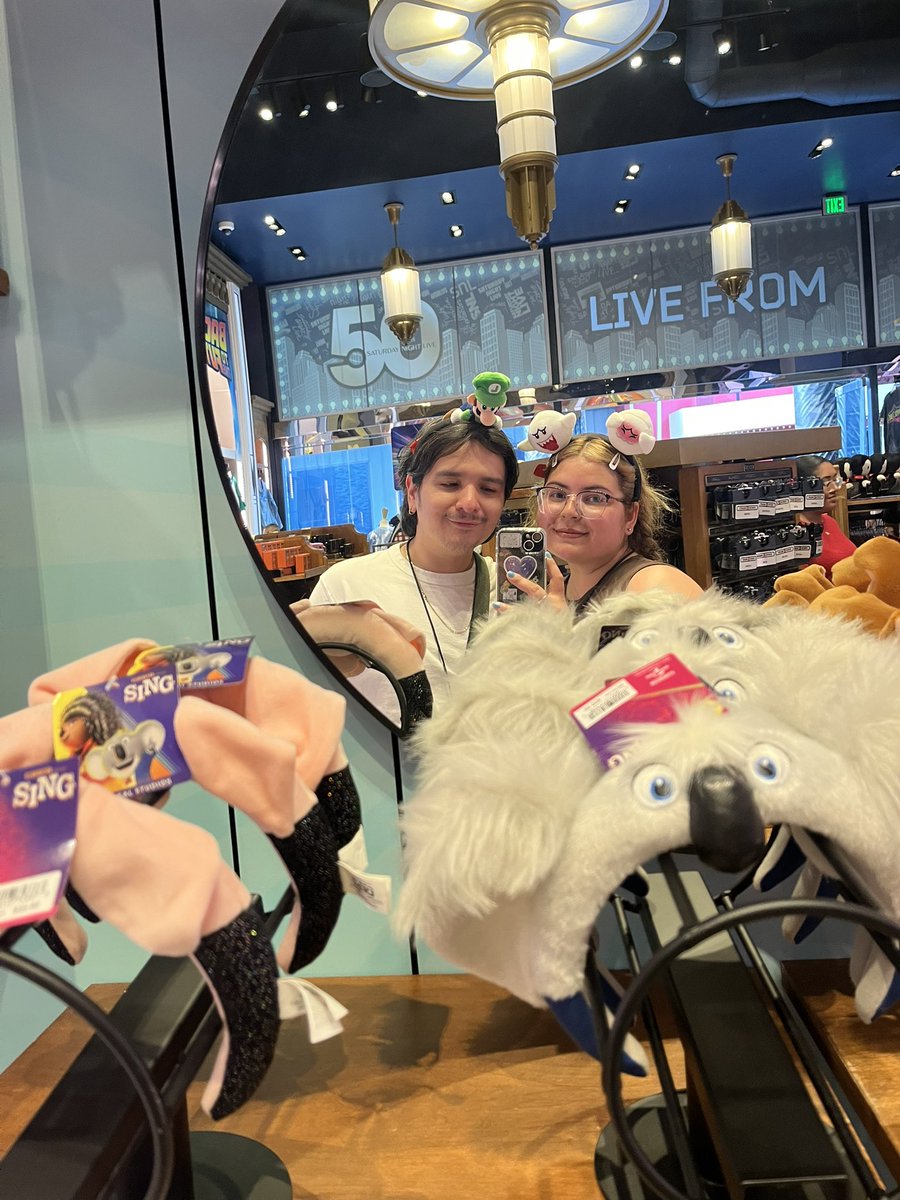erin_bourbois's tweet photo. happiness is universal 🥰🌎 https://t.co/CtQc4RQLcv