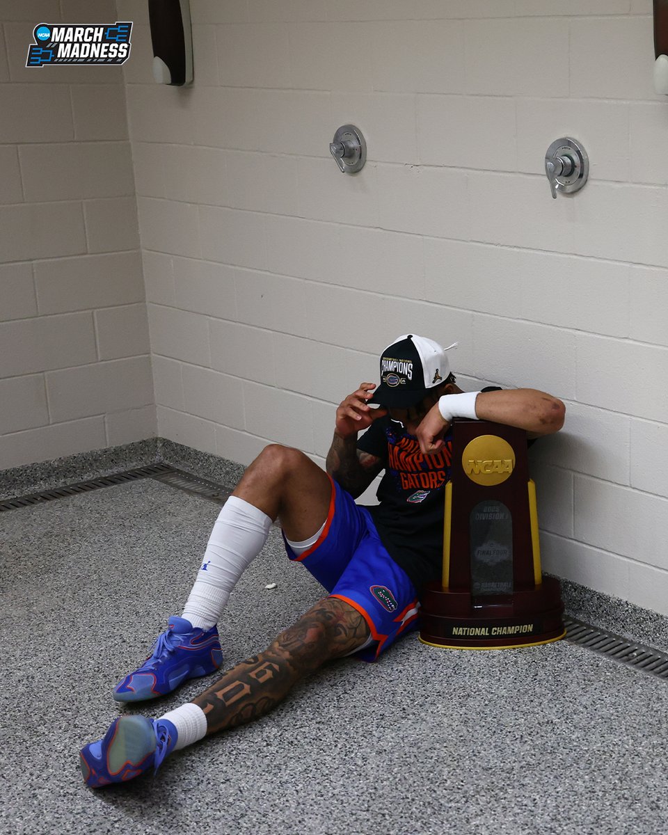 The emotions of being a champion. 🏆

#MarchMadness