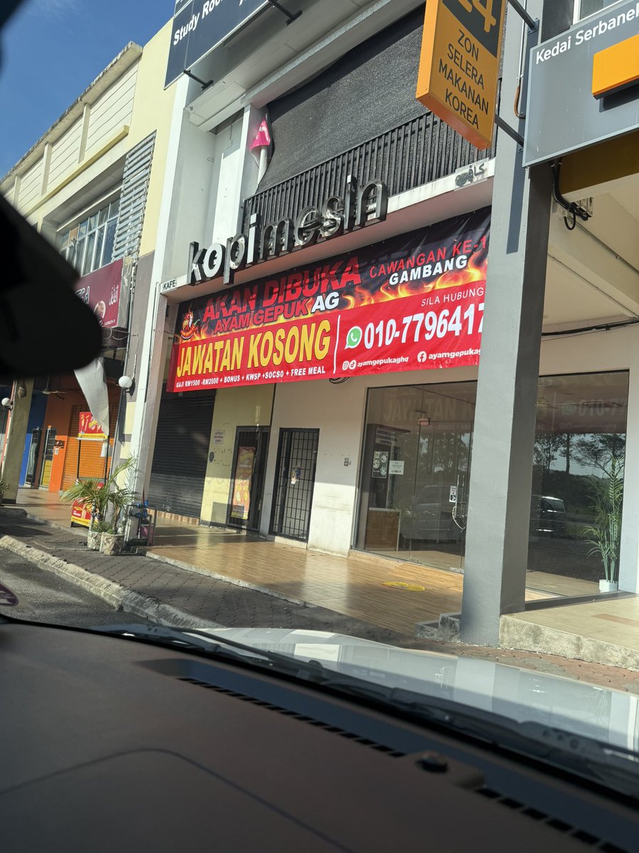 coming soon at gambang yeahhh . <a href="/GambangTV/">GambangTV</a>  <a href="/KuantanTV/">Kuantan Pahang</a>