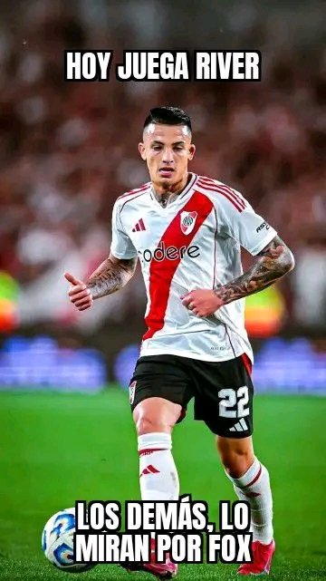 AleCarp141's tweet photo. Hoy Juega River ⚪️ ♥️ ⚪️ 
#CopaLibertadores https://t.co/d0H5Zj2lQZ