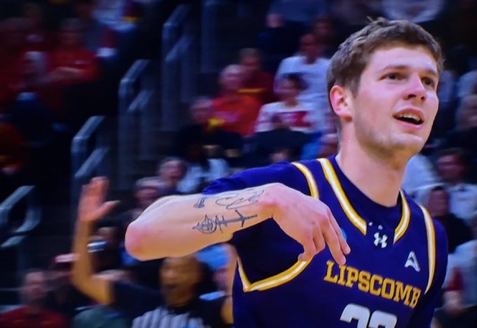 Benjamin Seamon (@benseamon) on Twitter photo Really cool moment to see my school on One Shining Moment. You just canโt take a season like this for granted. Iโm incredibly proud of this team. Iโll never forget how much fun we had this year.
<a href="/benflatt30/">Ben Flatt</a> <a href="/CarterThomasCFP/">Carter Thomas, CFPยฎ</a> <a href="/trevorgarrett/">Trevor Garrett</a> <a href="/heaton_noah/">Noah Heaton</a> <a href="/RyanTDaly/">Ryan Daly</a> <a href="/daniel_dennison/">Daniel Dennison</a> Really cool moment to see my school on One Shining Moment. You just canโt take a season like this for granted. Iโm incredibly proud of this team. Iโll never forget how much fun we had this year.
<a href="/benflatt30/">Ben Flatt</a> <a href="/CarterThomasCFP/">Carter Thomas, CFPยฎ</a> <a href="/trevorgarrett/">Trevor Garrett</a> <a href="/heaton_noah/">Noah Heaton</a> <a href="/RyanTDaly/">Ryan Daly</a> <a href="/daniel_dennison/">Daniel Dennison</a>