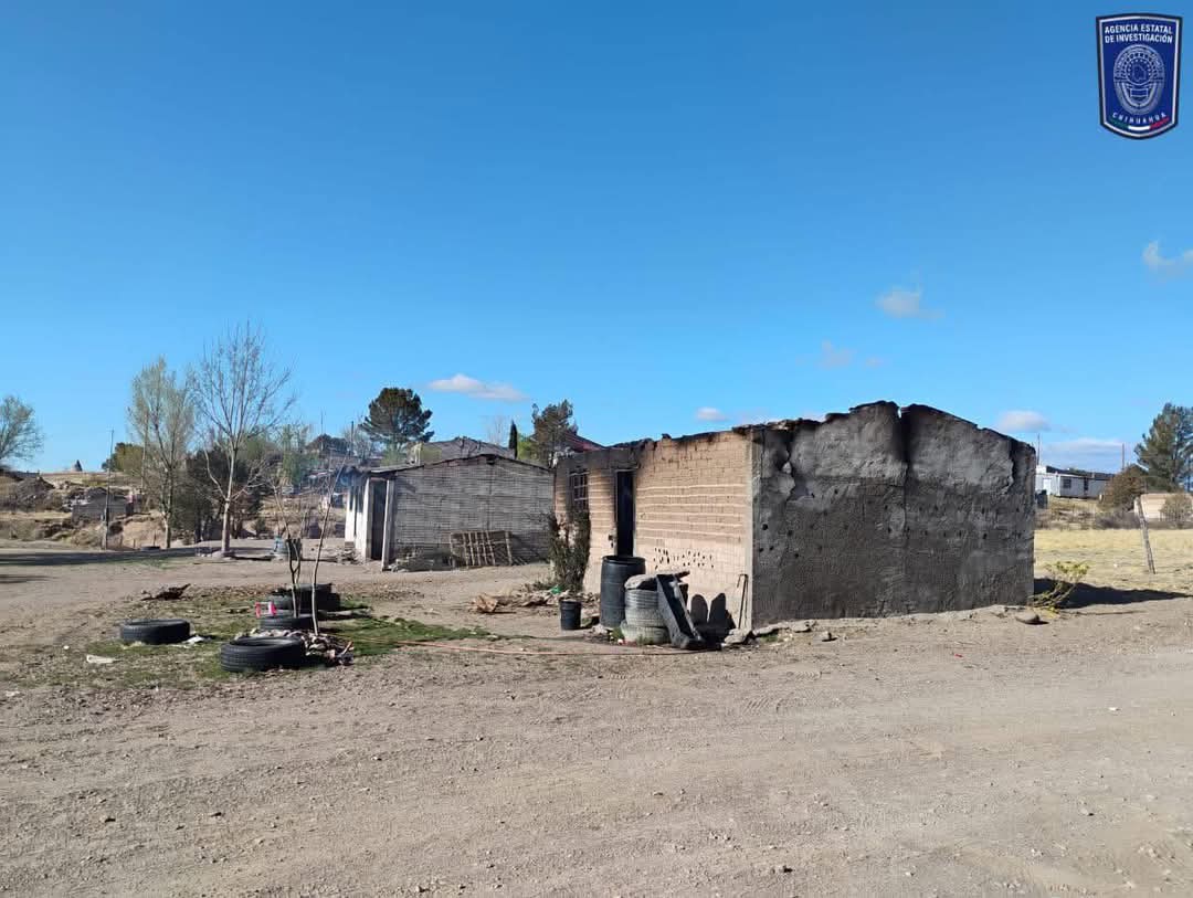 NotaRojaChih's tweet image. 🔥 ¡Terrible ataque en Carichí! El NCDJ quema varias casas en la comunidad, dejando familias desplazadas y un panorama de desolación. La violencia sigue escalando en la región. 😔 #Carichí #NCDJ #Chihuahua #Violencia #Inseguridad