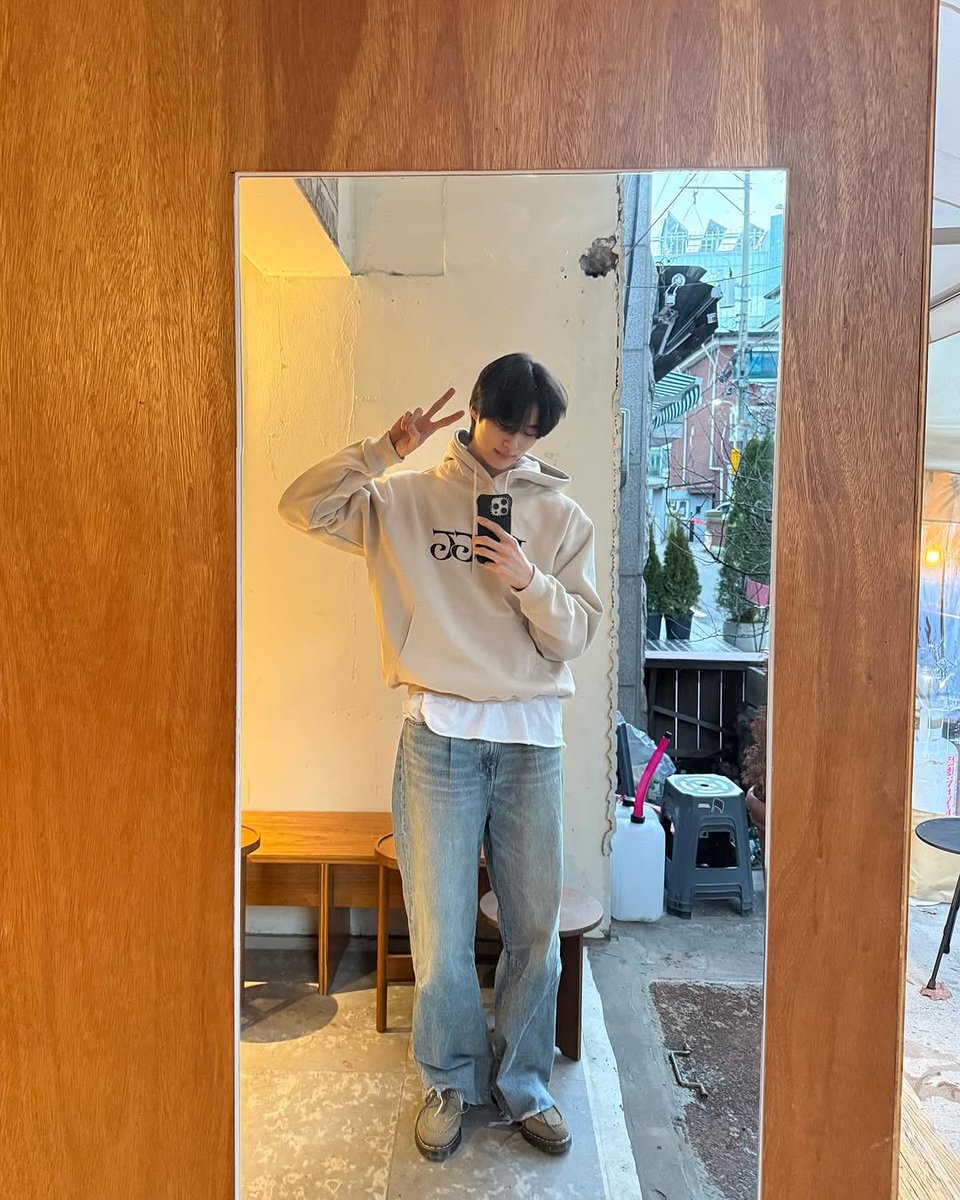 📸

#변우석 #ByeonWooSeok #ビョンウソク #邊佑錫 #บยอนวูซอก